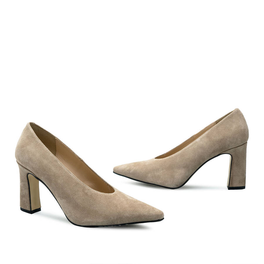 Stilettos in Light Brown Split leather 