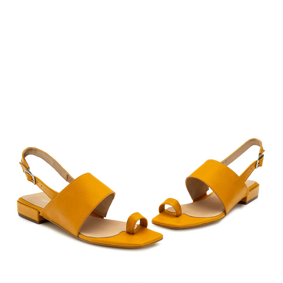 Toe Slingback Sandals in Mustard Leather 