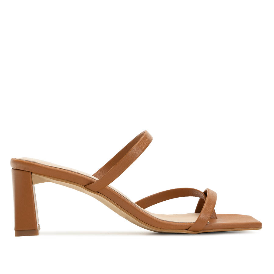 Heeled Mules in Brown Leather with Square Toe 