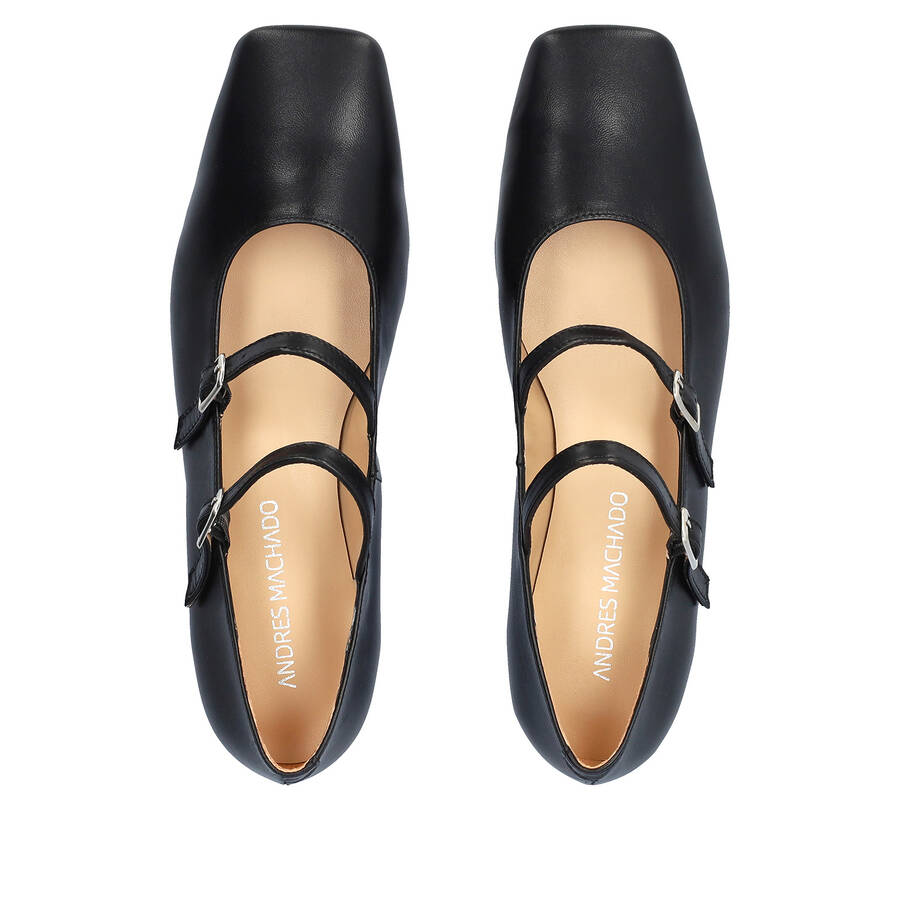 Ballerines plates en cuir noir 