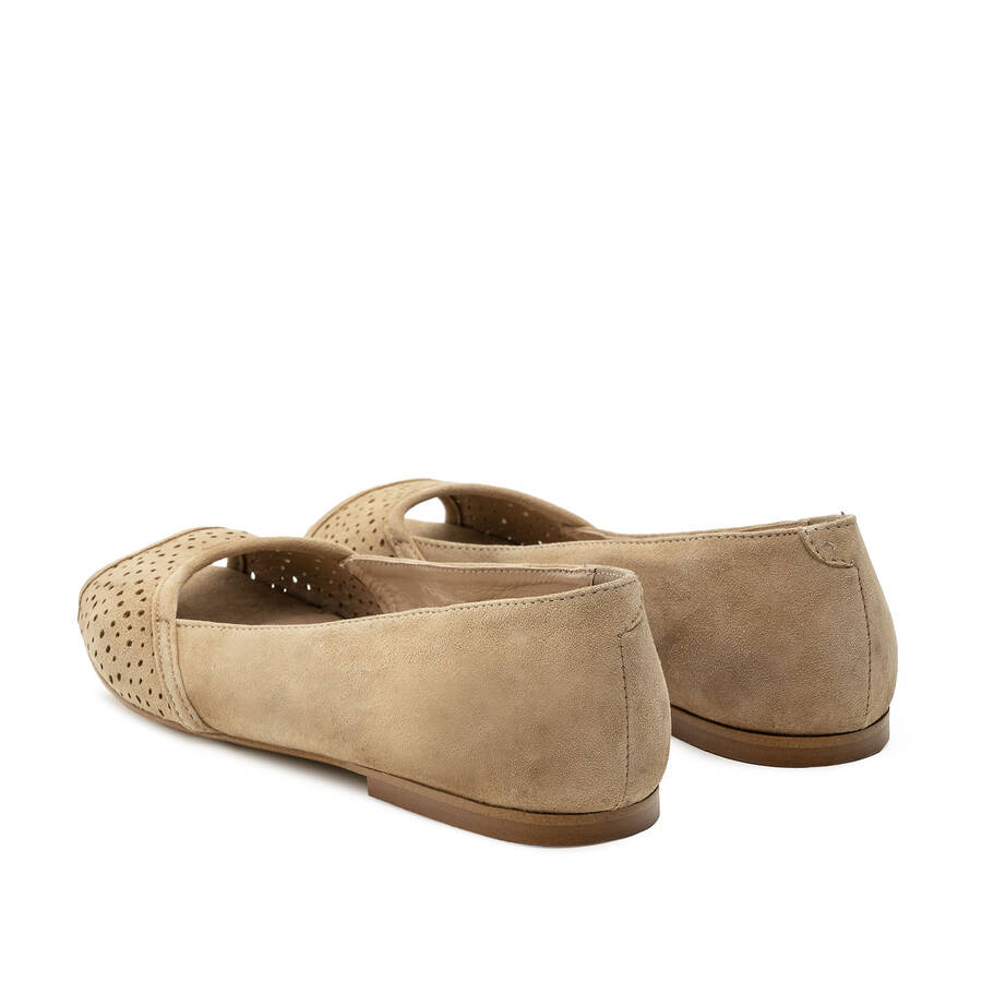 Ballerinas mit Peep-Toe aus camelbraunem Rauleder - MADE IN SPAIN - 