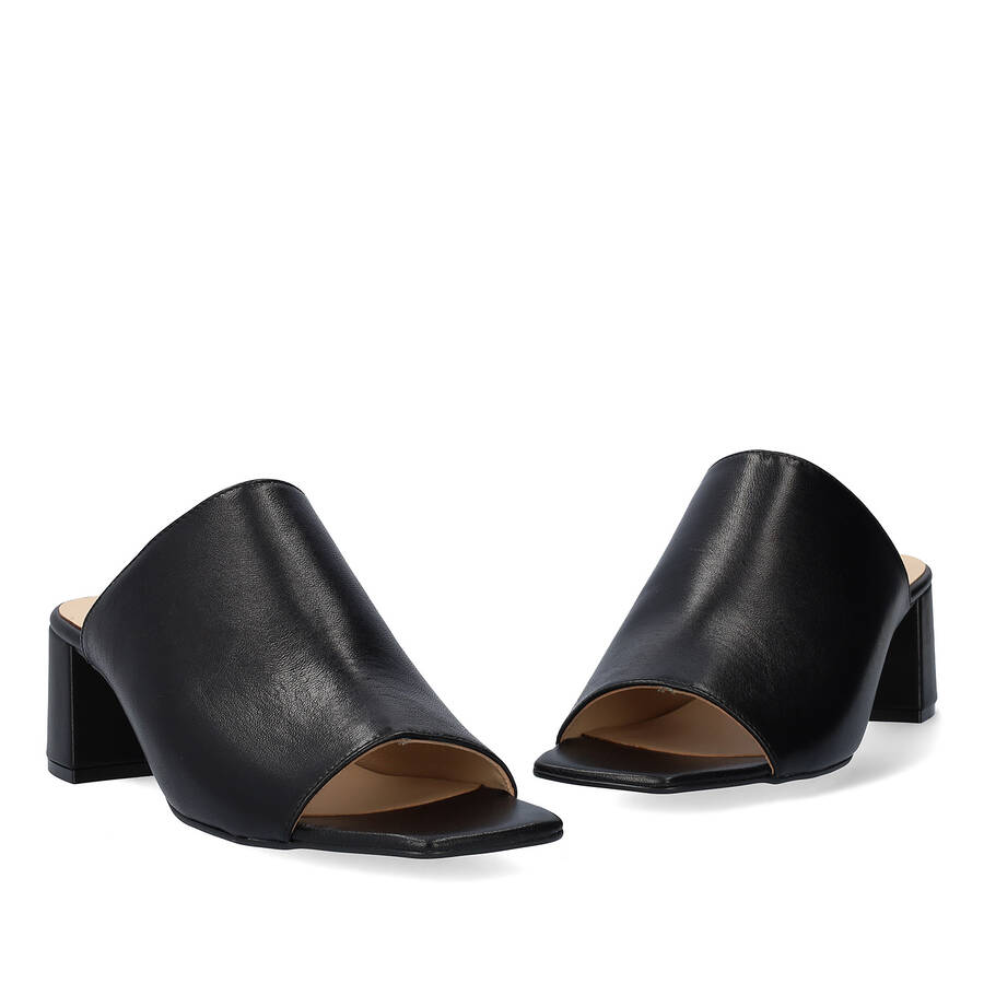 Black leather heeled mules 