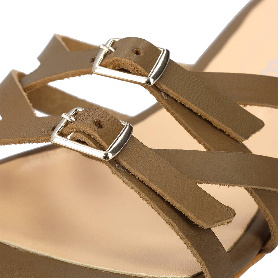 Khaki leather flat sandal 