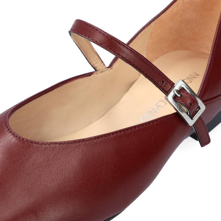 Ballerines en cuir bordeaux 