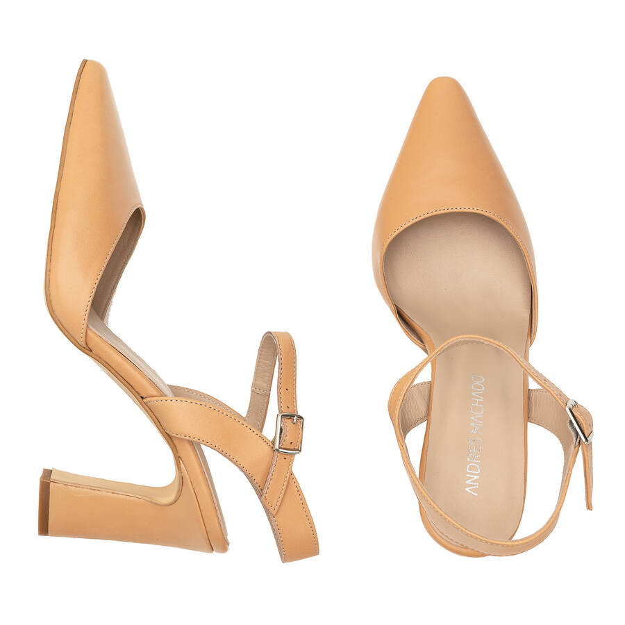 Slingback Heels in Nude Leather 