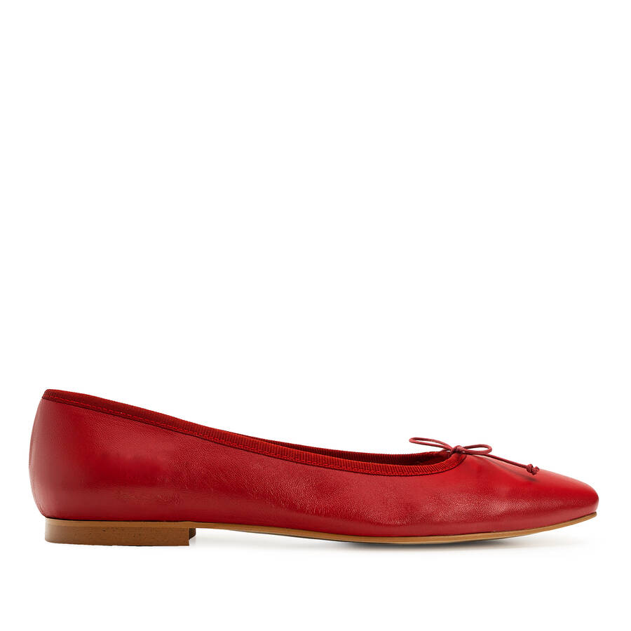 Ballerina Flats in Red Leather 