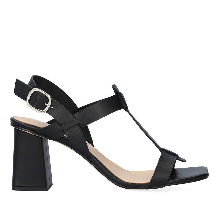 Black leather heeled sandals 