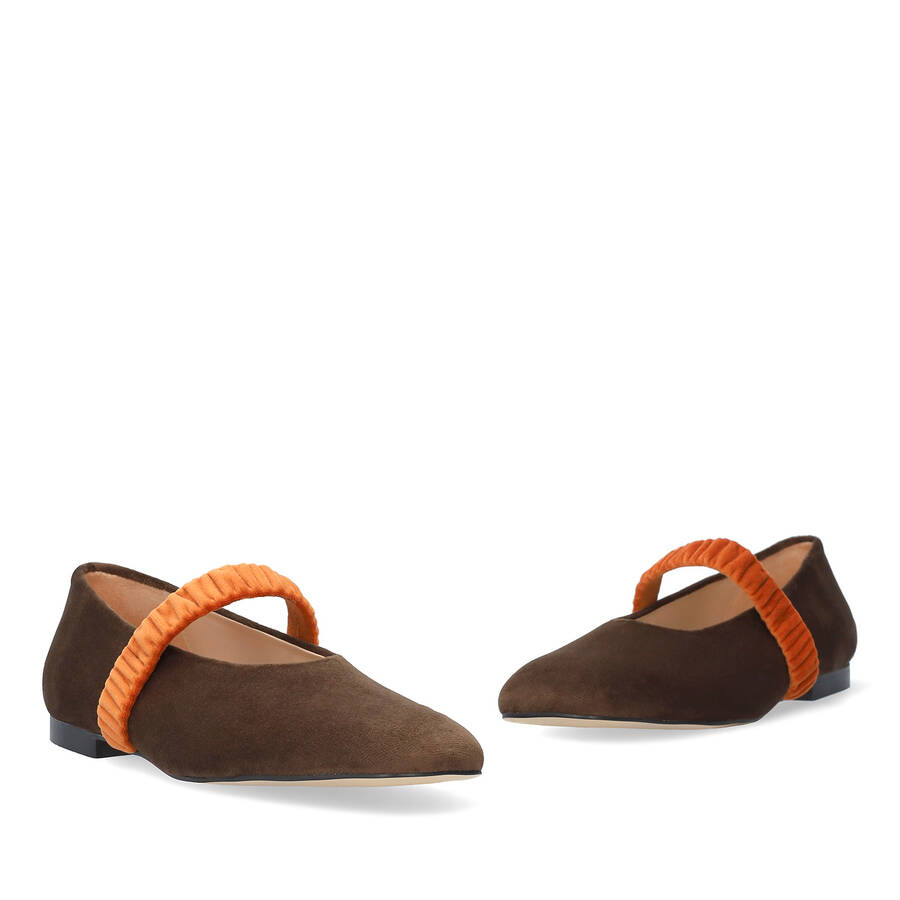 Velvet ballerina in brown 