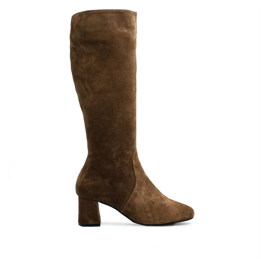 Mid-Calf Boots in Brown Split Leather 