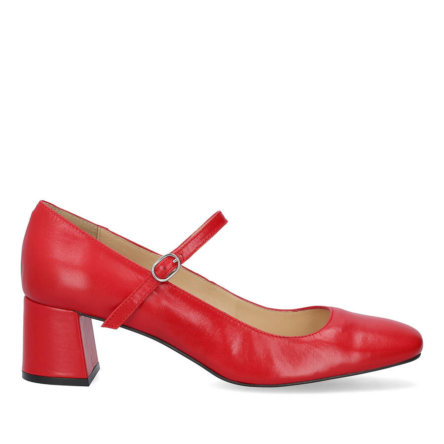 Leather heeled shoe in red leather 