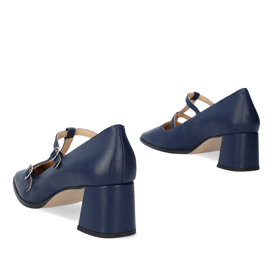 Court navy leather heeled shoes. 