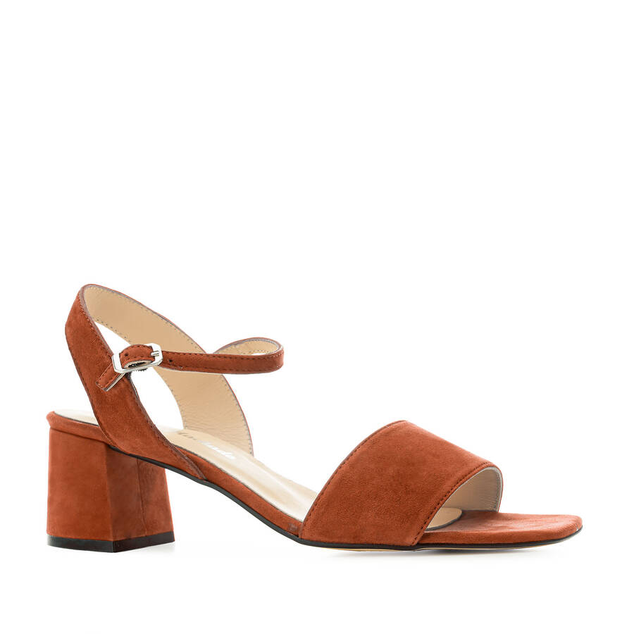 Block-heeled Sandals in Brick Red Suede Leather 