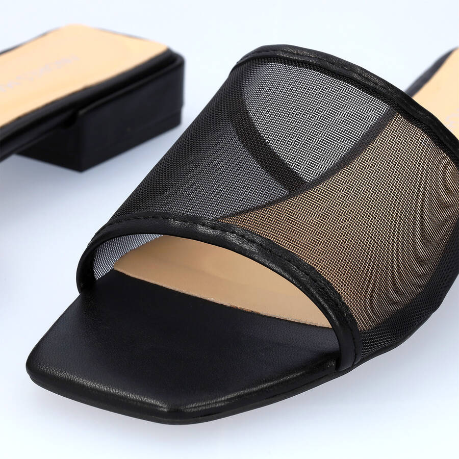 Black leather flat sandals 