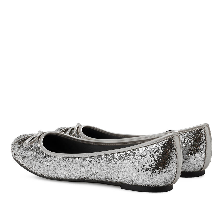 Classic Big Flat Ballerinas in Silver Glitter 