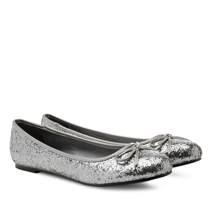 Classic Big Flat Ballerinas in Silver Glitter 