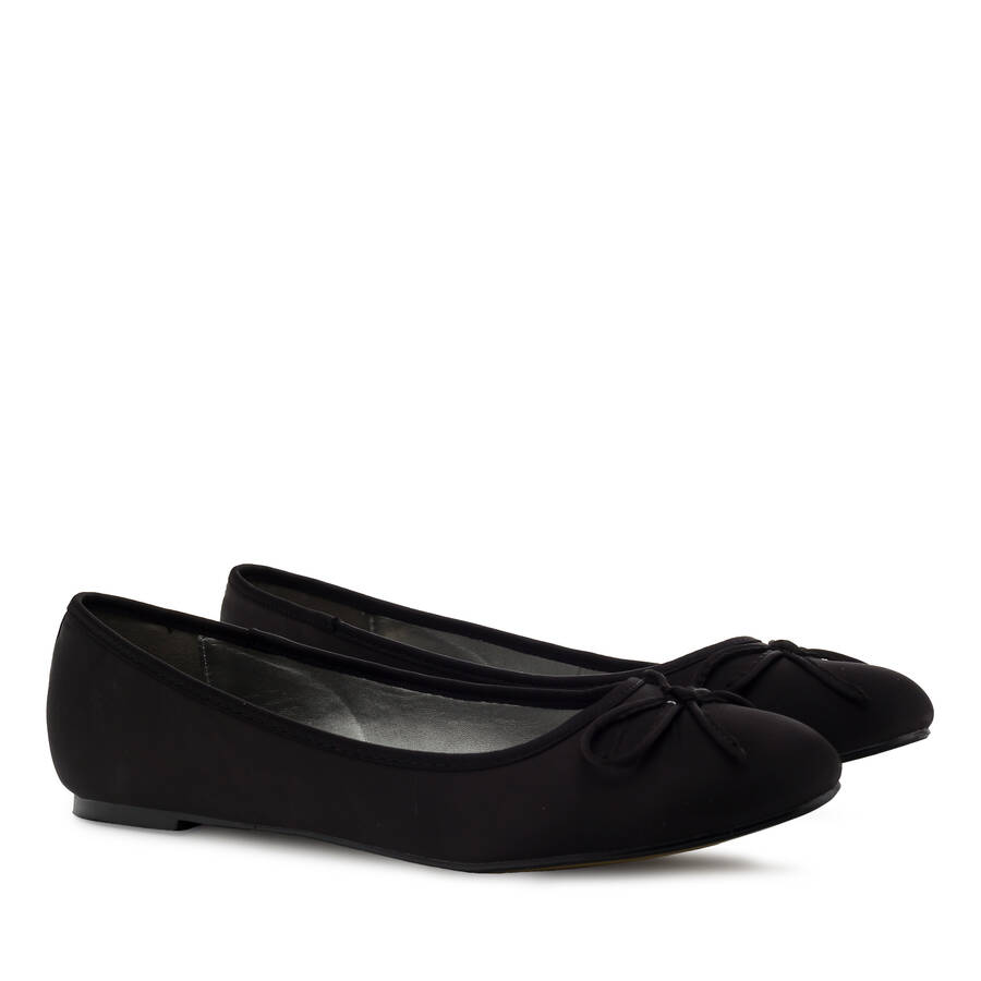 Classic Big Flat Ballerinas in Black Satin 