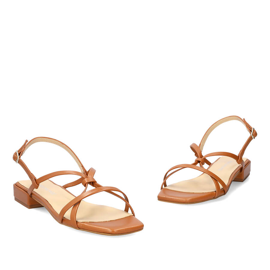 Flat brown leather sandals 