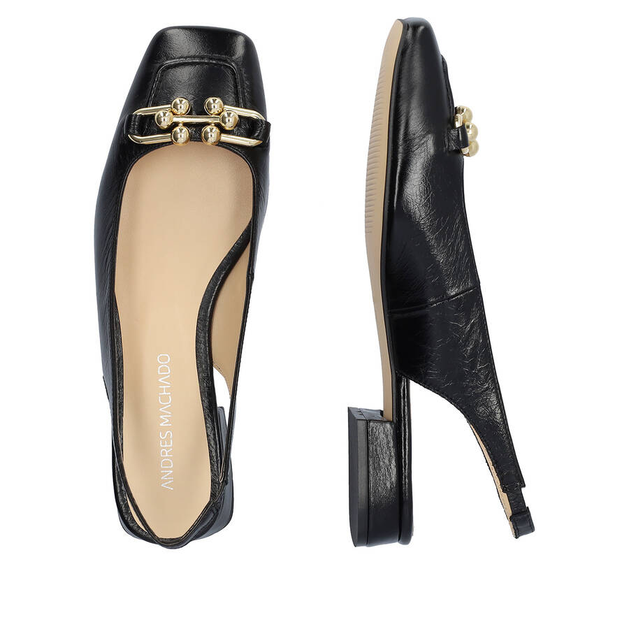 Flat slingback loafer in black leather 