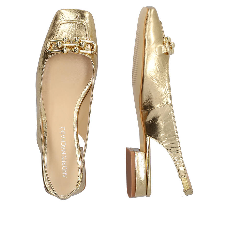 Flat slingback loafer in golden leather 