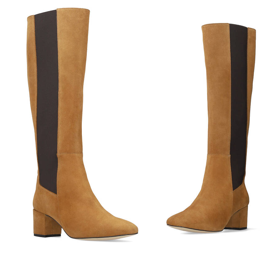 Knee-high boots in saddle colour split leather 