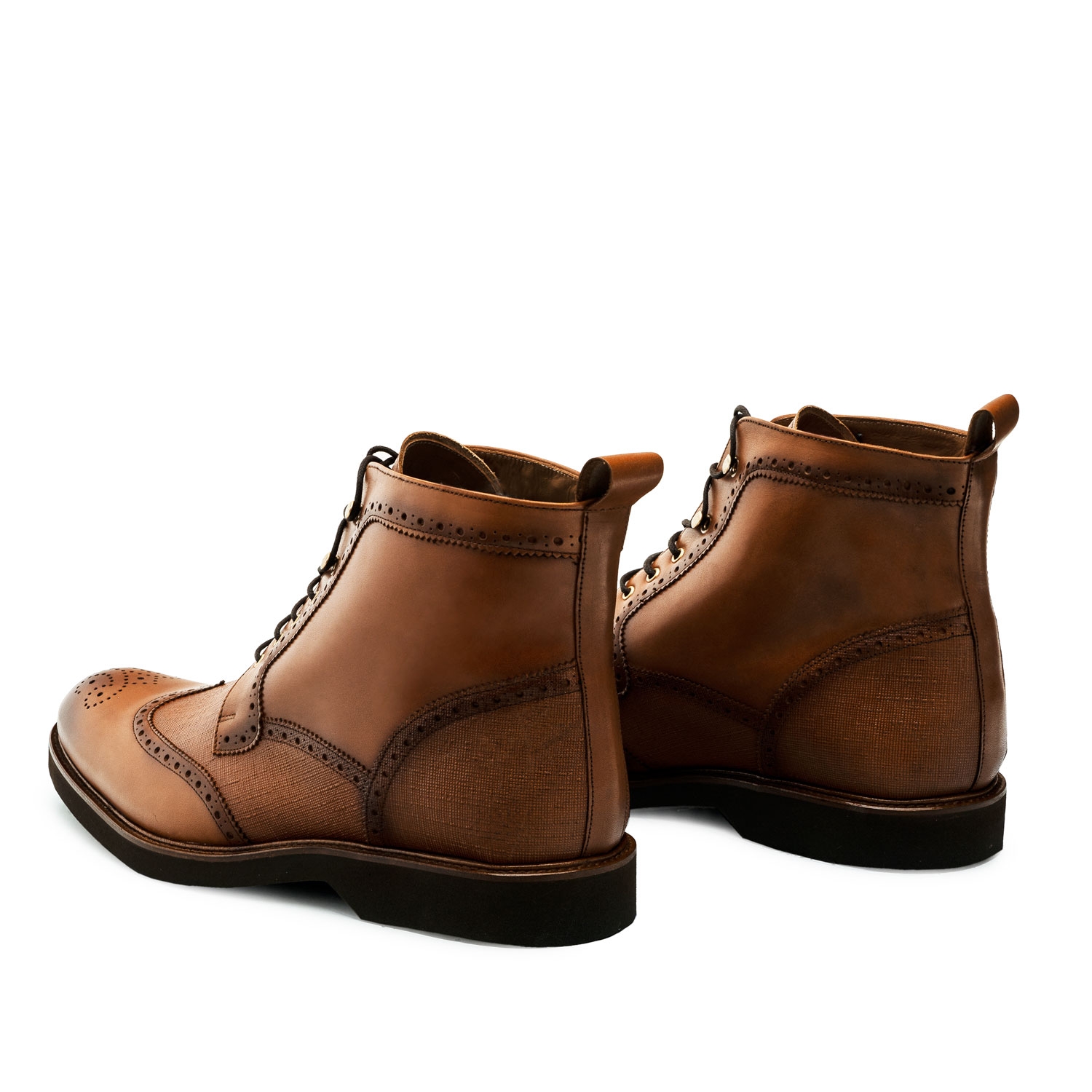 Wingtip Boots in Brown Leather 