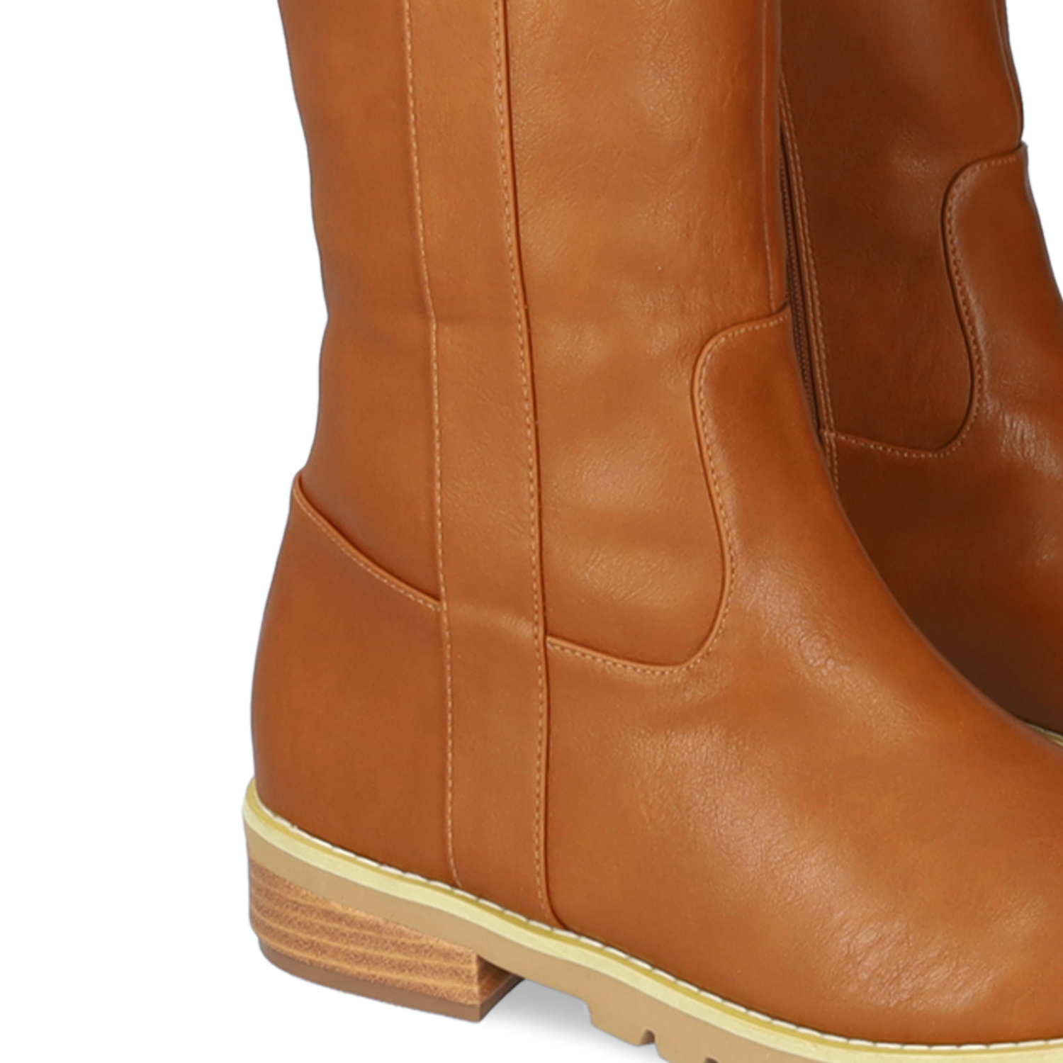 Mid-calf boots in camel faux leather 