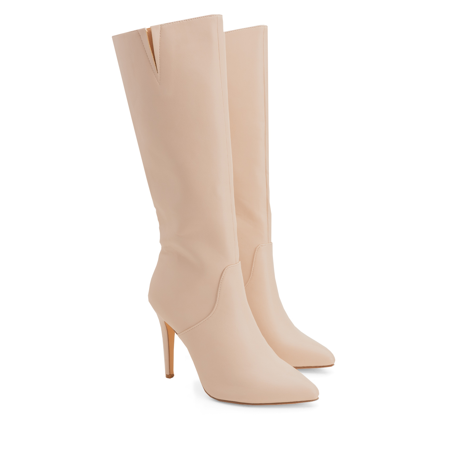 Heeled boots in ivory faux leather 