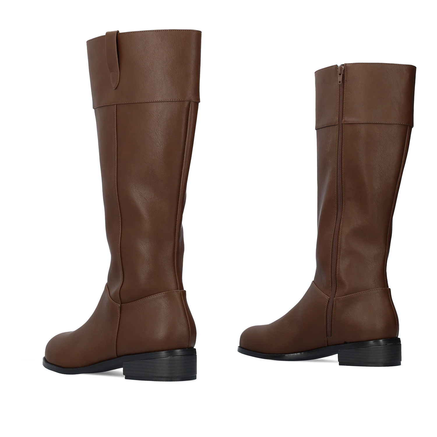 Flat high-calf boots in brown faux leather. 