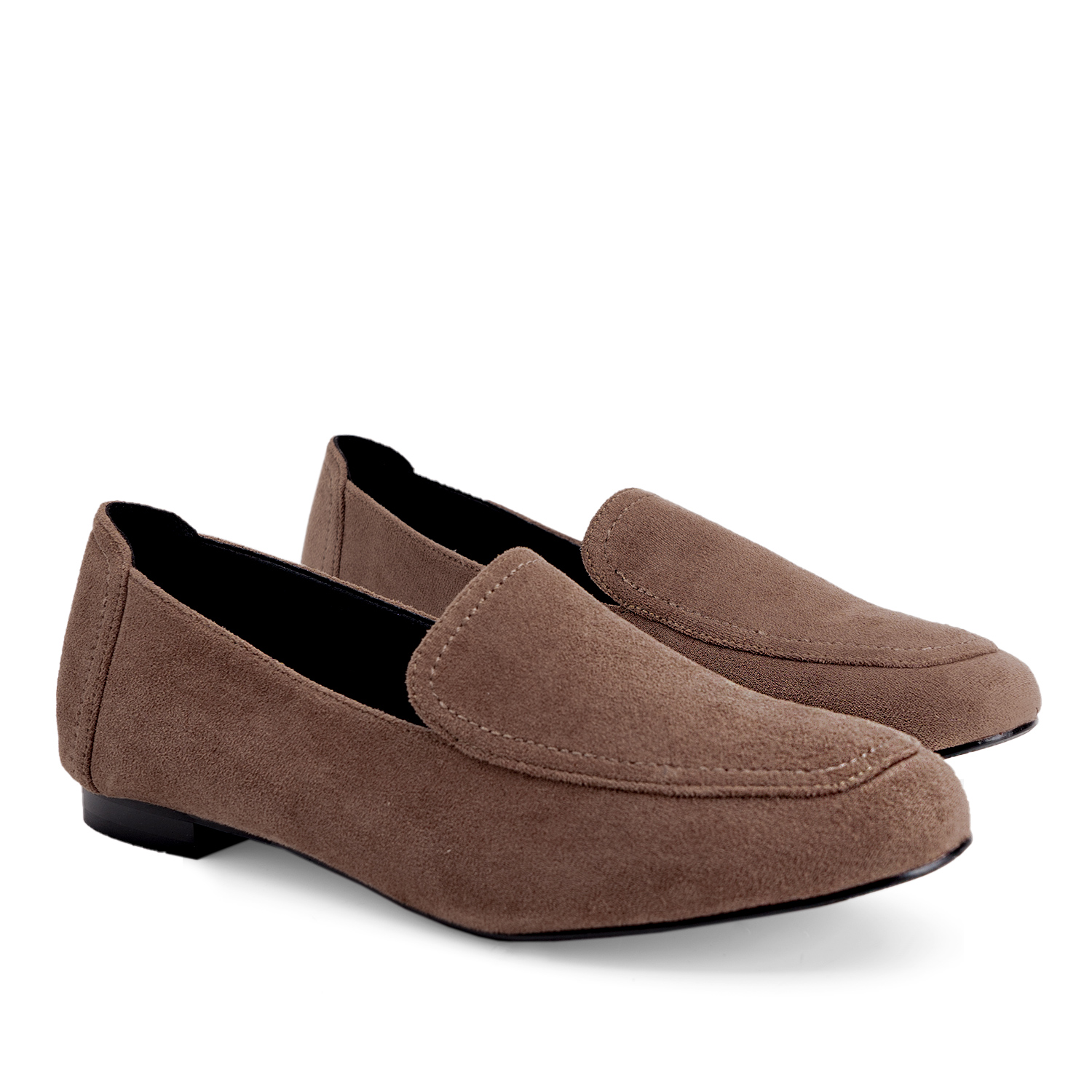 Moccasins in light brown faux suede 