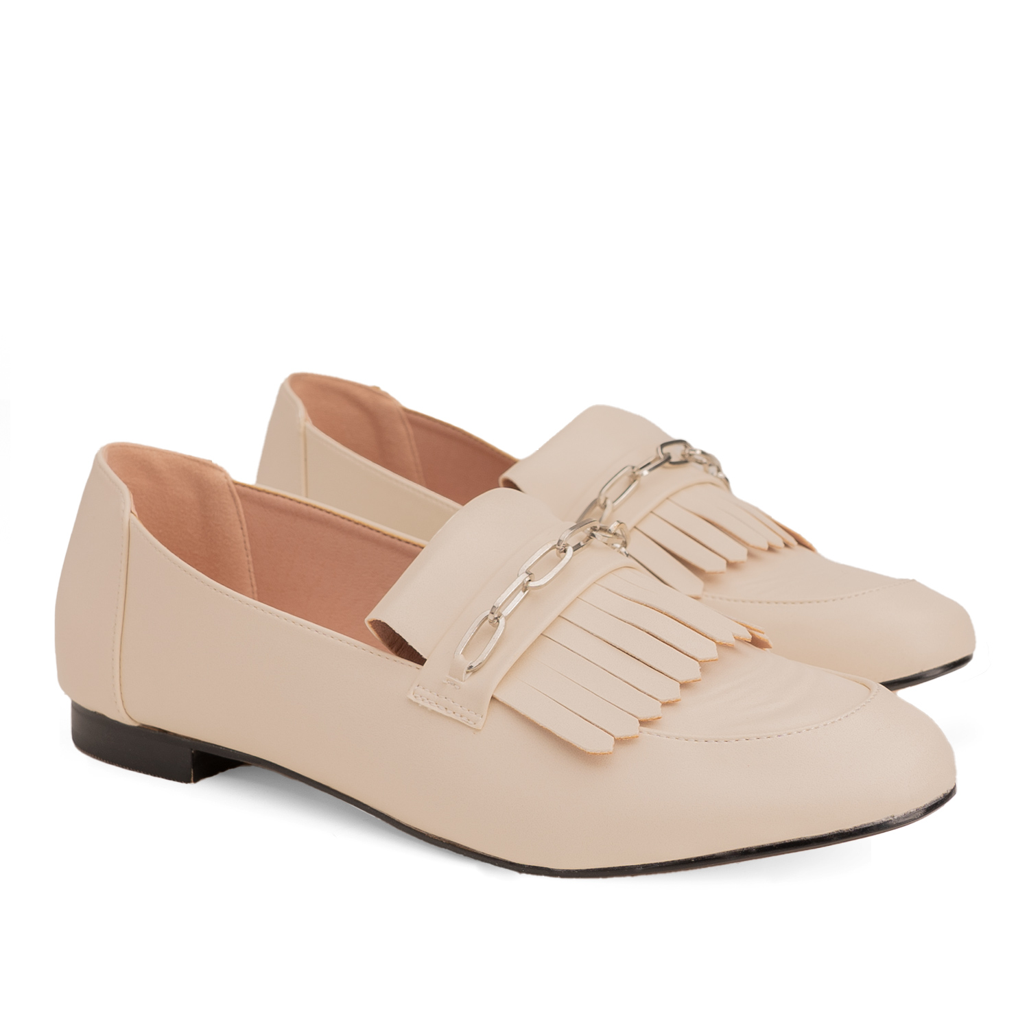 Moccasins in ivory faux leather and fringe 