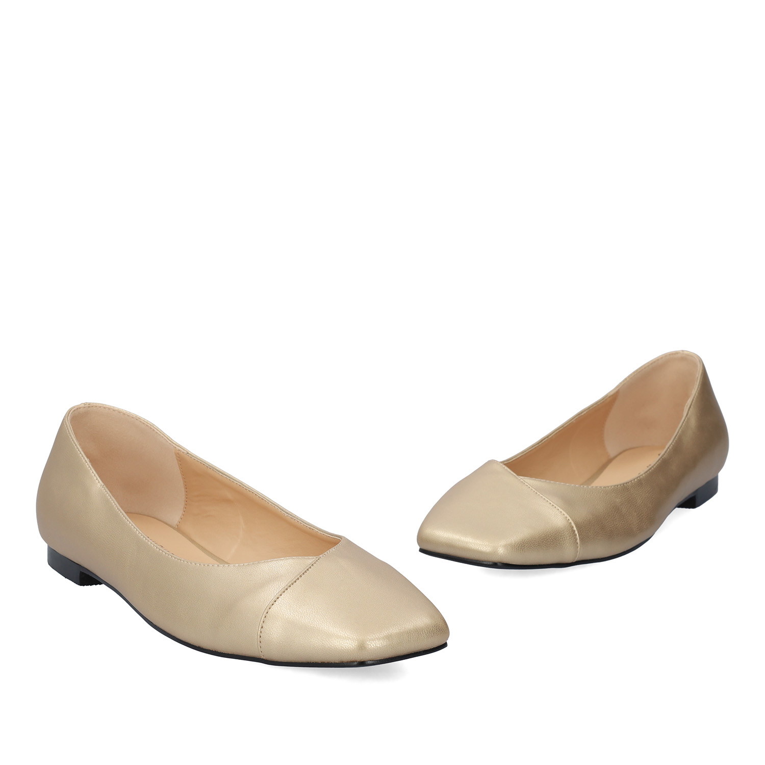 Gold coloured faux leather ballerina 