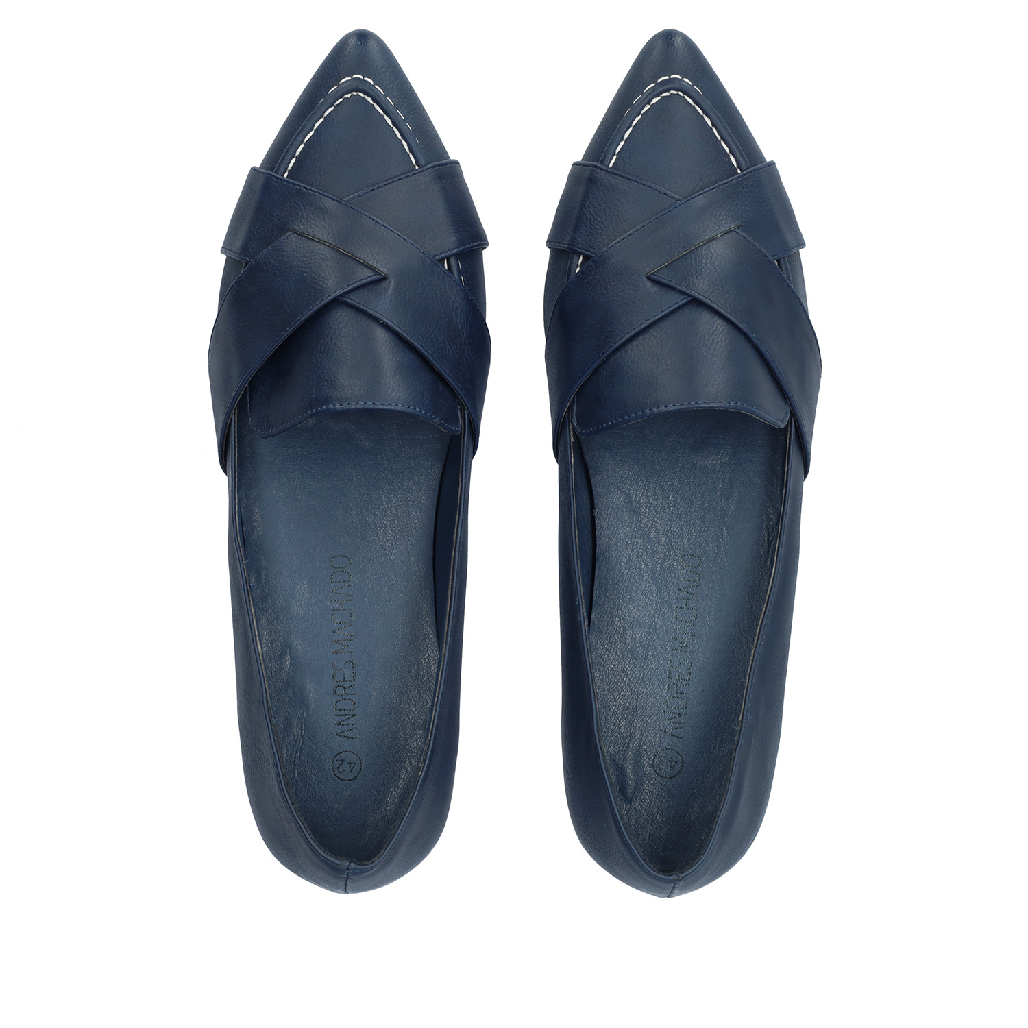 Pointed toe loafers in navy faux leather 