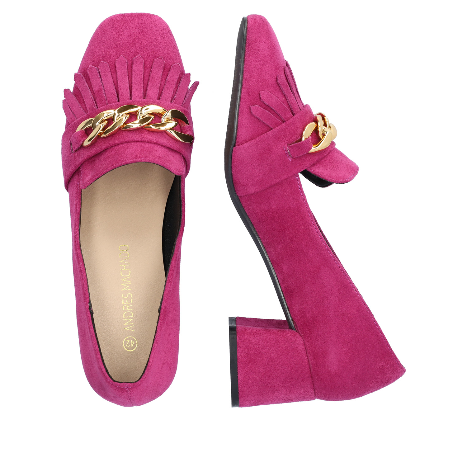 Heeled moccasin in Fuxia coloured faux suede 