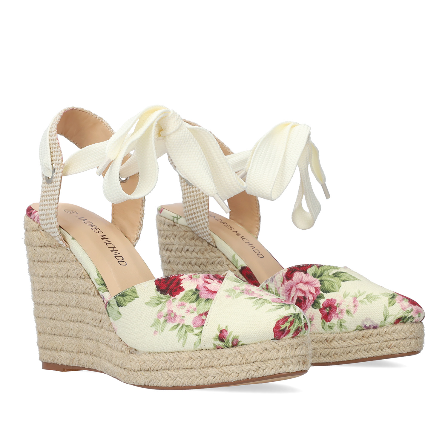 Beige fabric espadrille with jute wedge 