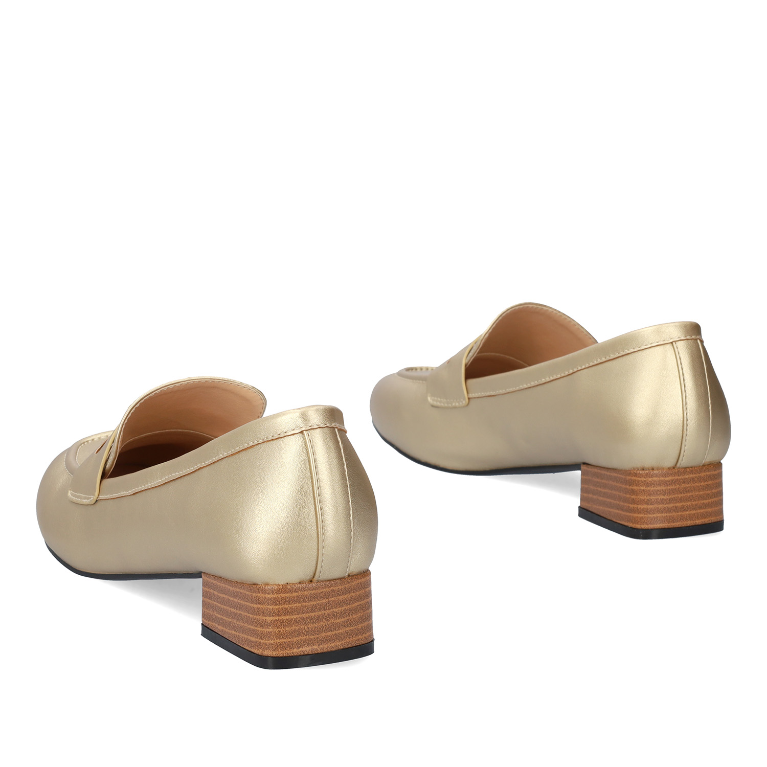 Heeled loafer in soft gold faux leather 