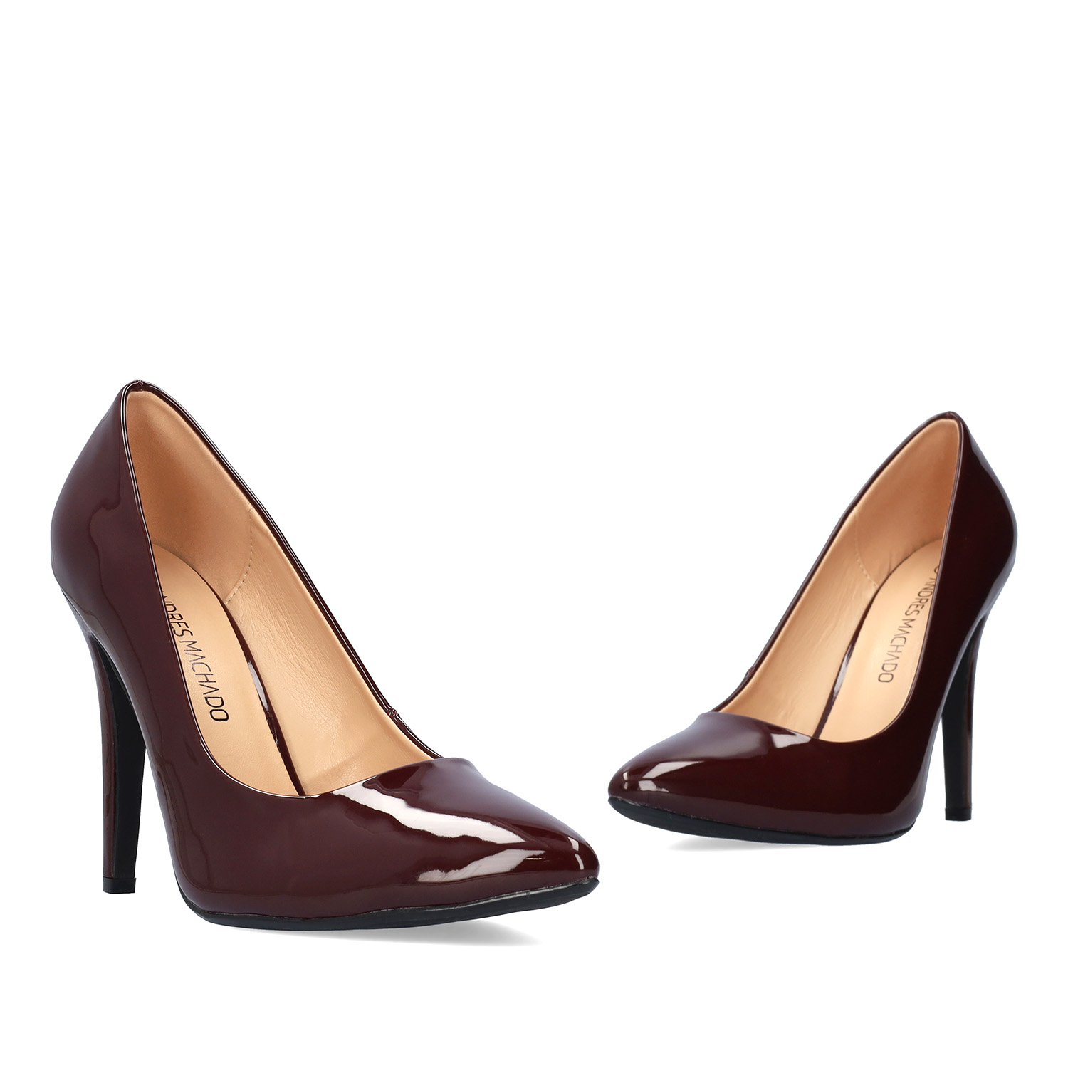 Garnet red patent leather heeled pumps 