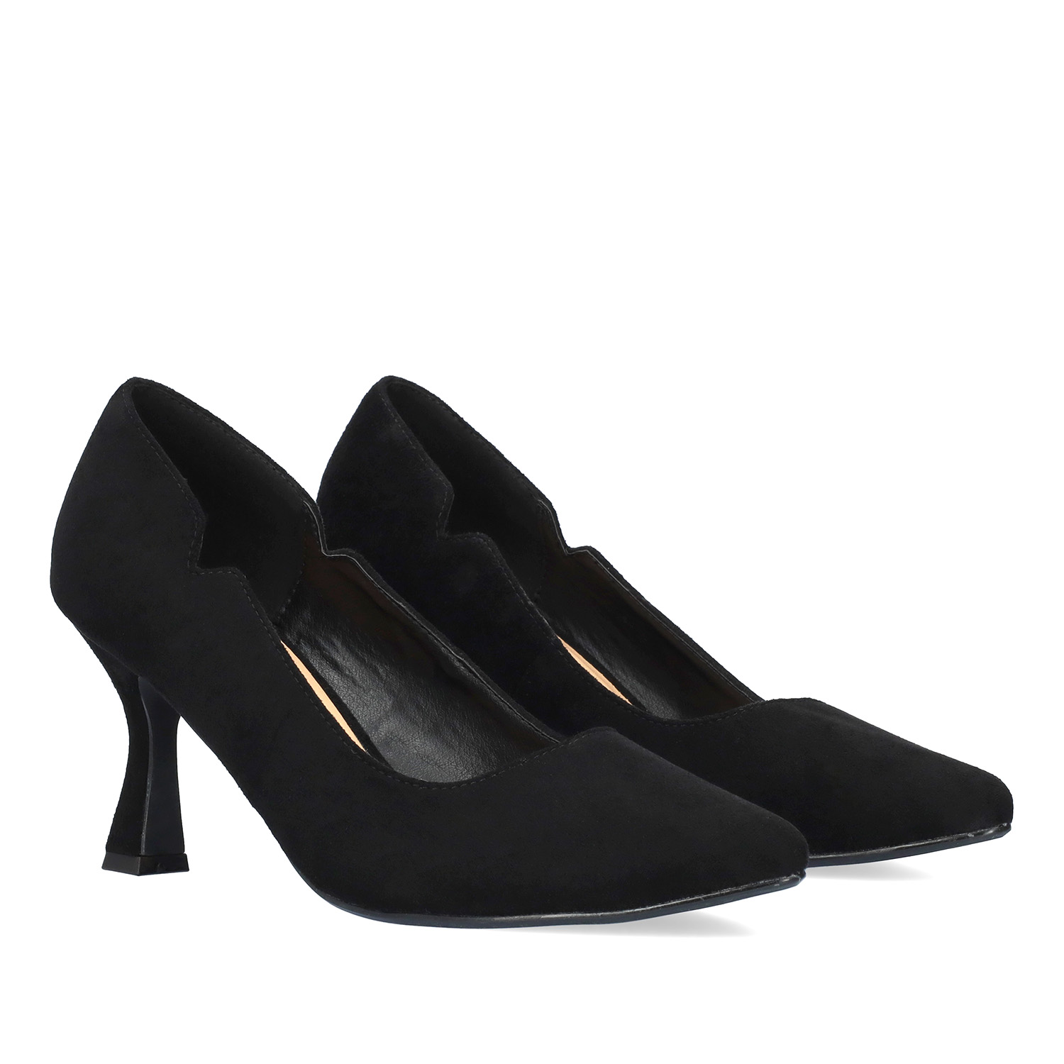 Kitten Heeled pumps in faux black suede