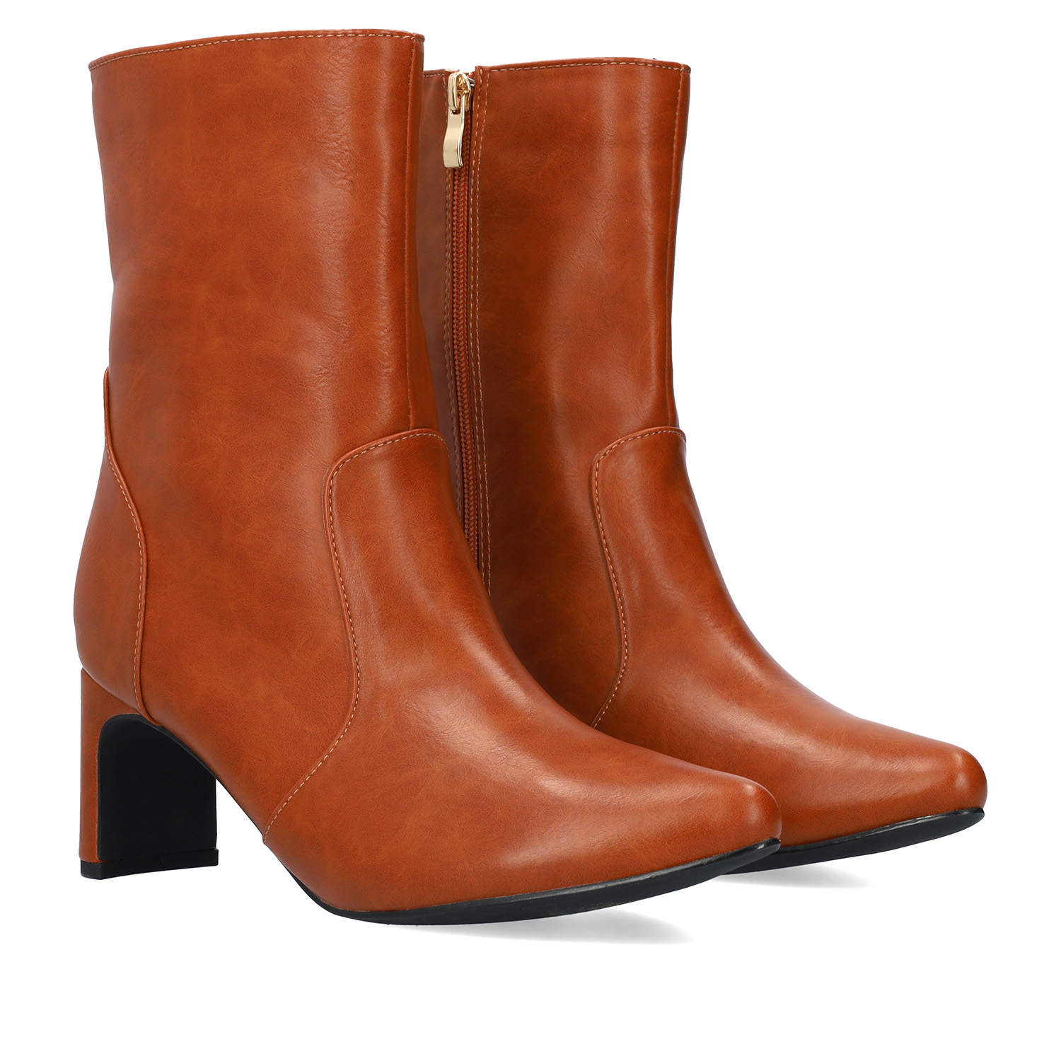 Hohe Stiefelette in soft kamel Farbe 