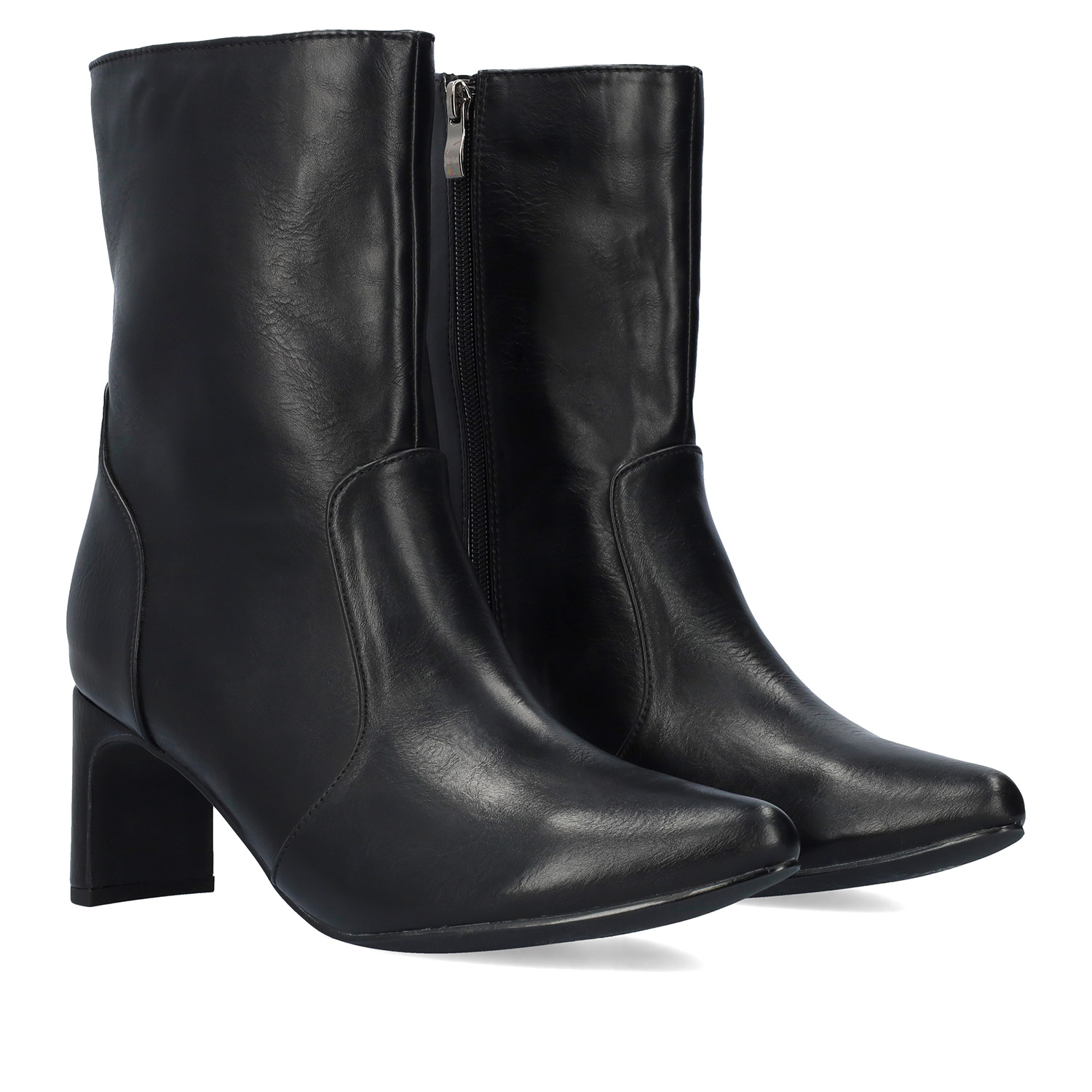 Hohe Stiefelette in soft schwarz Farbe