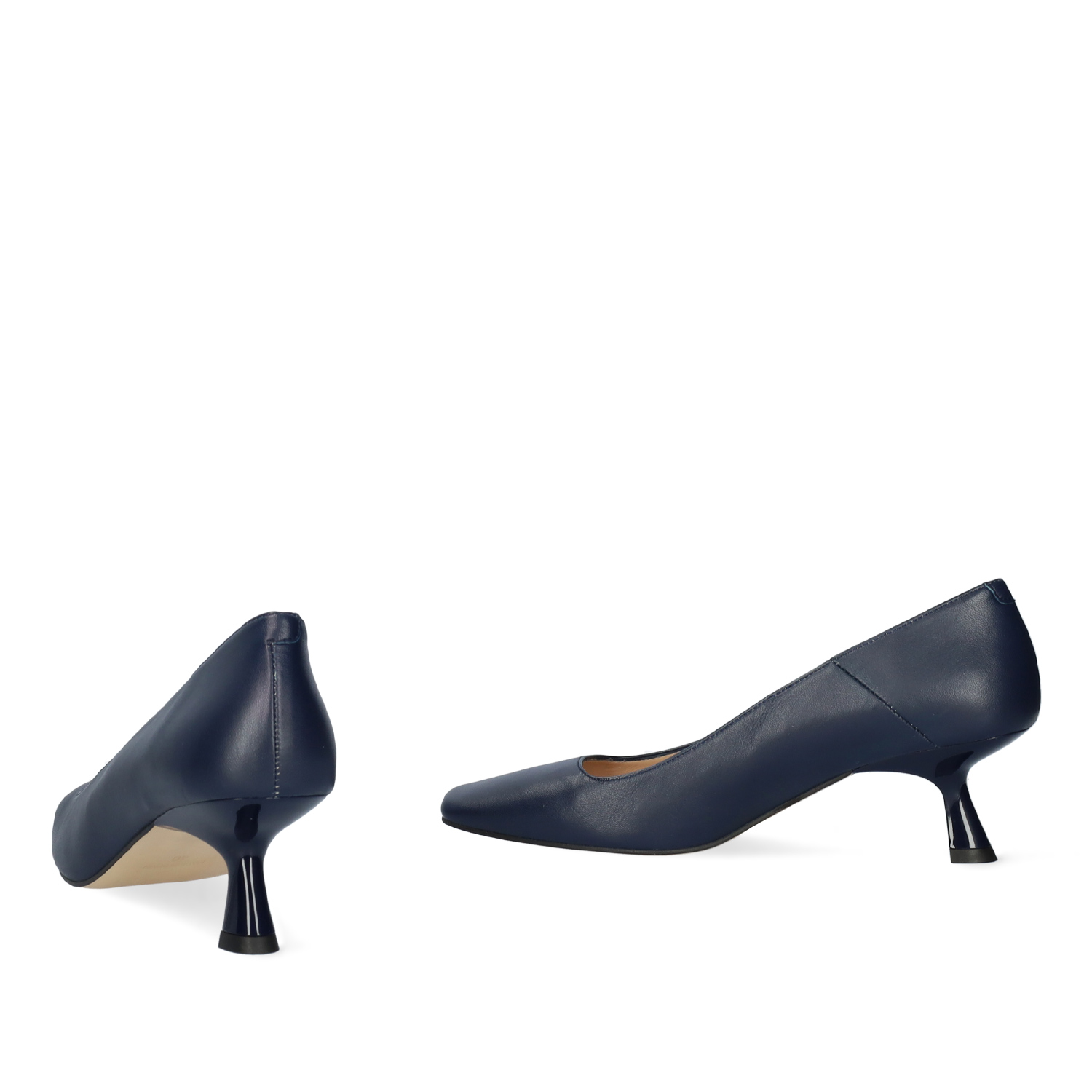 Heeled shoes in navy leather 