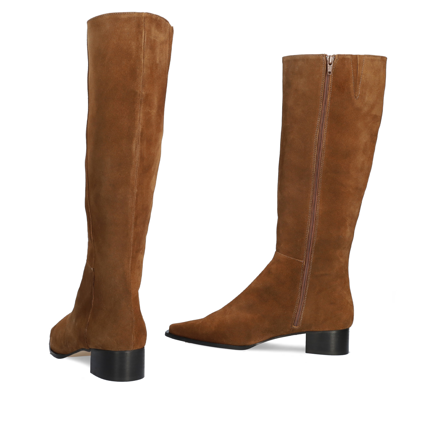 Knee-high boots in cognac split leather 
