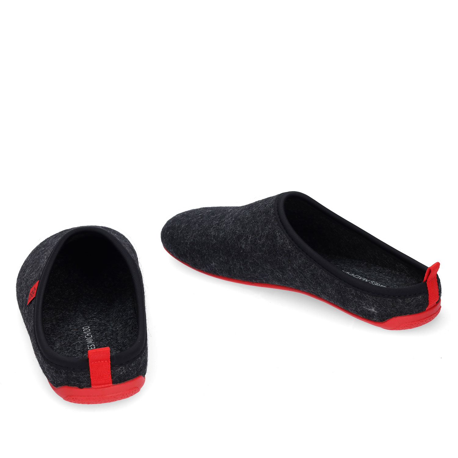 Unisex Slippers in Black felt with Red sole 