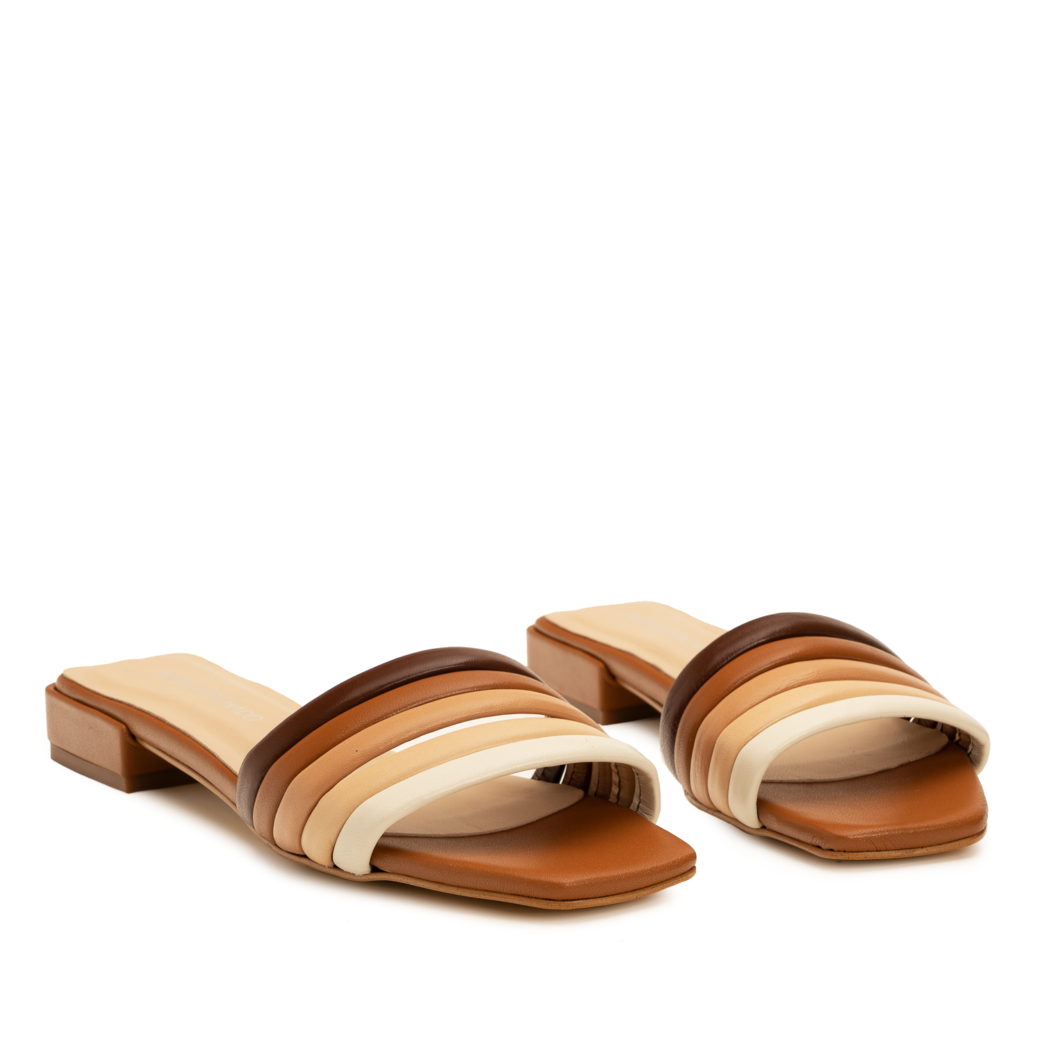 Sandales talon bloc en cuir multicolore 