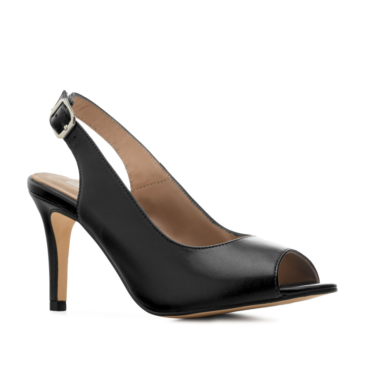 Chaussures talons en cuir couleur Noir ouvertes à l´arrière. 