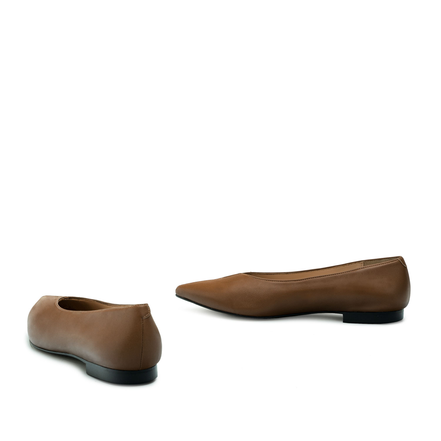 Flat Slip-on Shoes in Brown Leather 