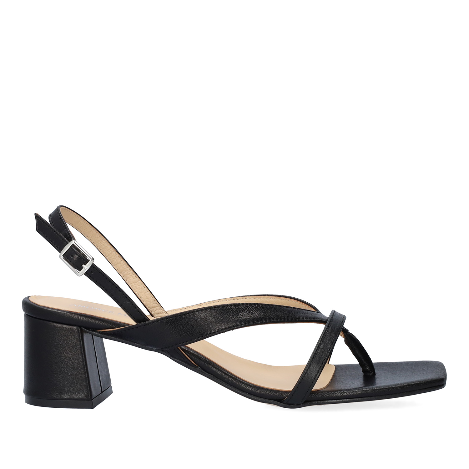 Heeled sandals in black leather 