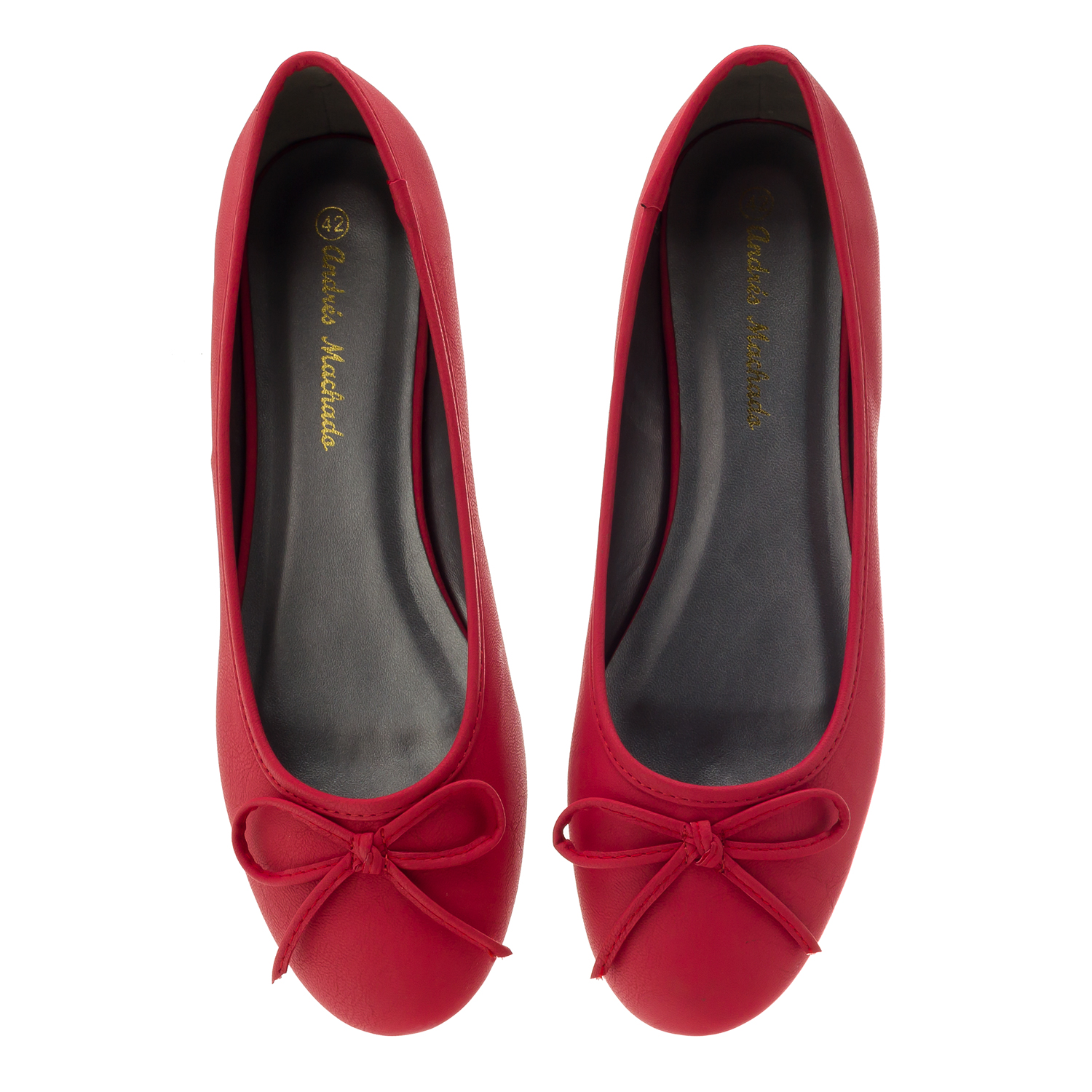 Red faux-pull-leather Ballerinas with bow. 